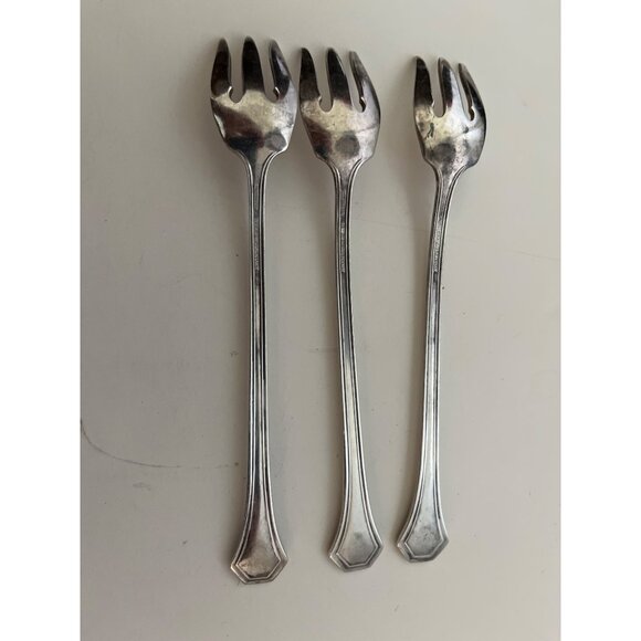 Antique Reed & Barton Silver Plate Cocktail Forks Set of 3 - Picture 5 of 5
